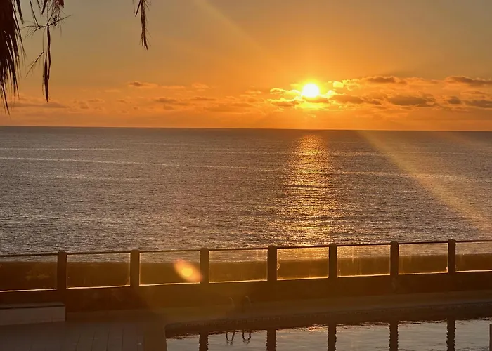 Atlantic View Apartment
